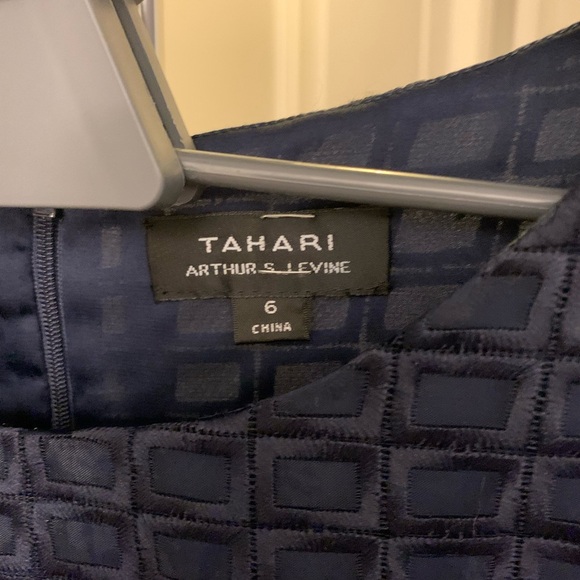 Tahari Navy Textured Midi Dress. Ptp 16” length 38” - Picture 7 of 7